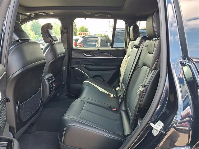 Used 2024 Jeep Grand Cherokee Overland 4x4 For Sale in East Hanover, NJ