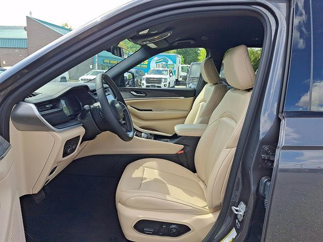 Used 2025 Jeep Grand Cherokee L Limited 4x4 For Sale in East Hanover, NJ