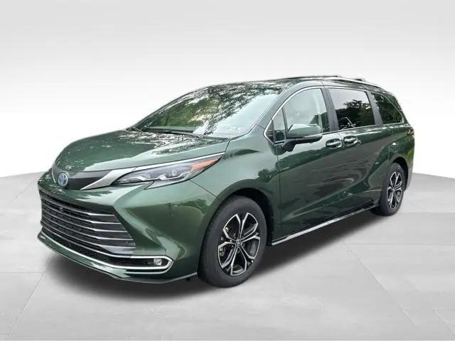 2025 Toyota Sienna Platinum for sale in Scranton, PA