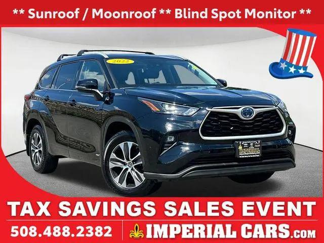 2022 Toyota Highlander Hybrid XLE for sale in Milford, MA