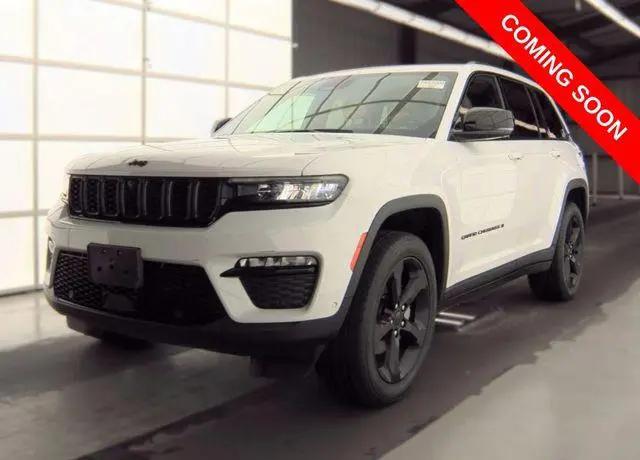 2023 Jeep Grand Cherokee Limited 4x4 for sale in Leavenworth, KS