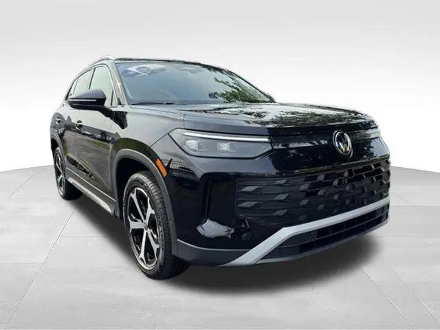 2025 Volkswagen Tiguan 2.0T SE for sale in Fort Wayne, IN