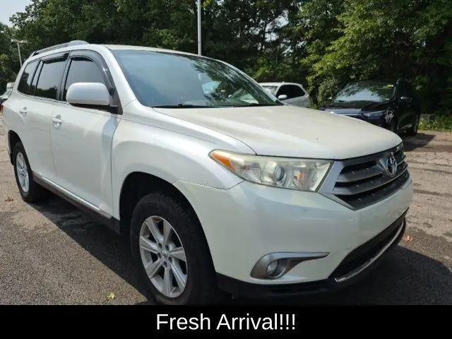 2013 Toyota Highlander Base Plus V6 for sale in Vermilion, OH