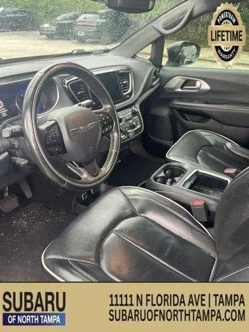 2019 Chrysler Pacifica Limited for sale in Tampa, FL