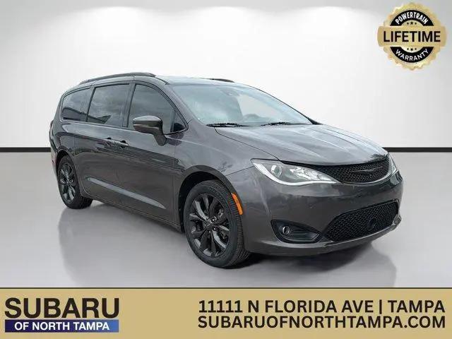 2019 Chrysler Pacifica Limited for sale in Tampa, FL