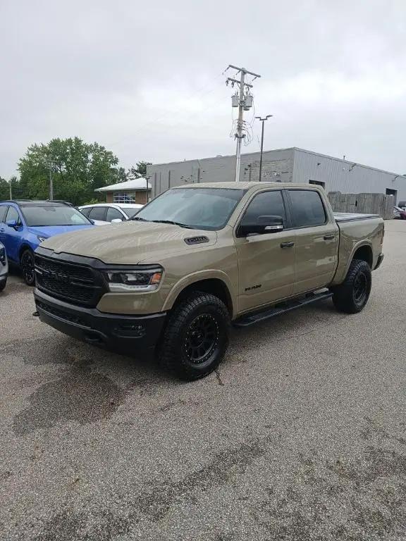 2020 Ram 1500 Big Horn Crew Cab 4x4 5'7" Box for sale in Burton, OH