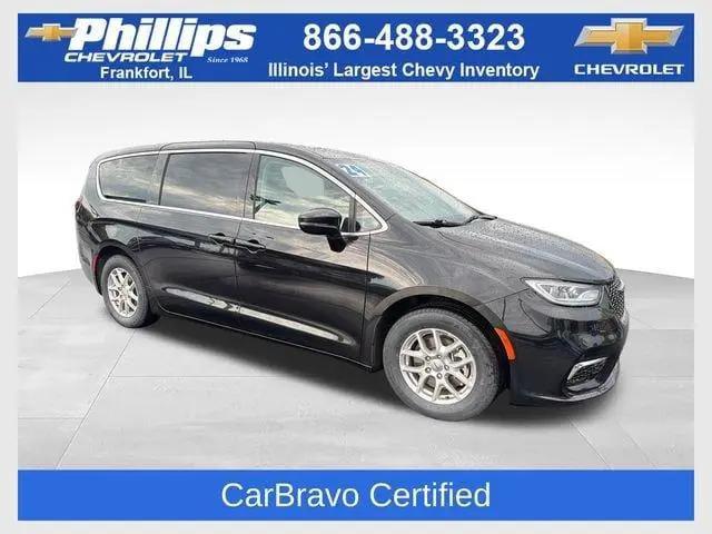 2024 Chrysler Pacifica Touring L for sale in Frankfort, IL