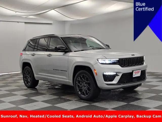 2025 Jeep Grand Cherokee Summit 4x4 for sale in Granger, IA