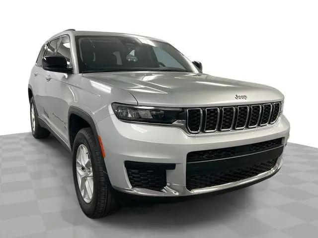 2024 Jeep Grand Cherokee L Laredo 4x4 for sale in Herculaneum, MO