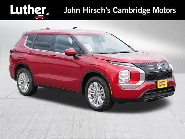 2022 Mitsubishi Outlander ES 2.5 S-AWC for sale in Cambridge, MN