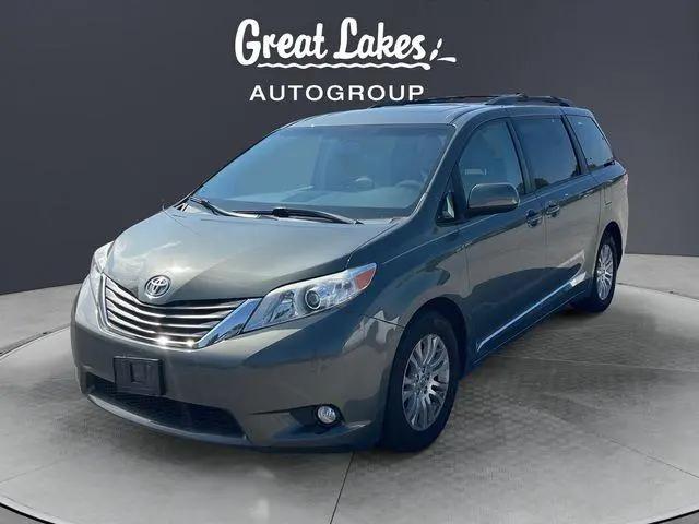 2014 Toyota Sienna XLE V6 8 Passenger for sale near Findlay, OH
