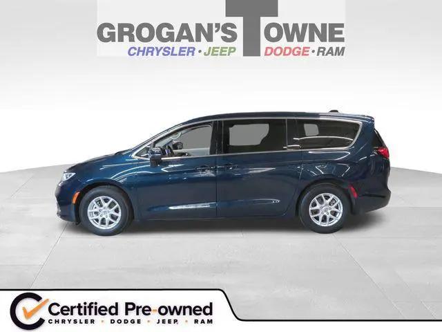 2023 Chrysler Pacifica Touring L for sale in Toledo, OH