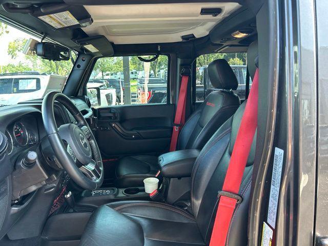 2017 Jeep Wrangler Unlimited Rubicon Recon 2017 Jeep Wrangler Unlimited Rubicon Recon