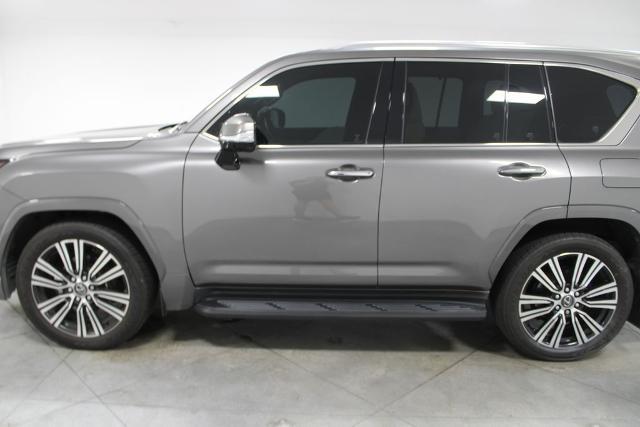 2024 Lexus LX Luxury