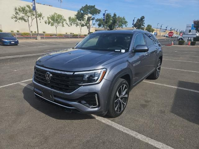 2024 Volkswagen Atlas Cross Sport 2.0T SEL Premium R-Line for sale in Fresno, CA