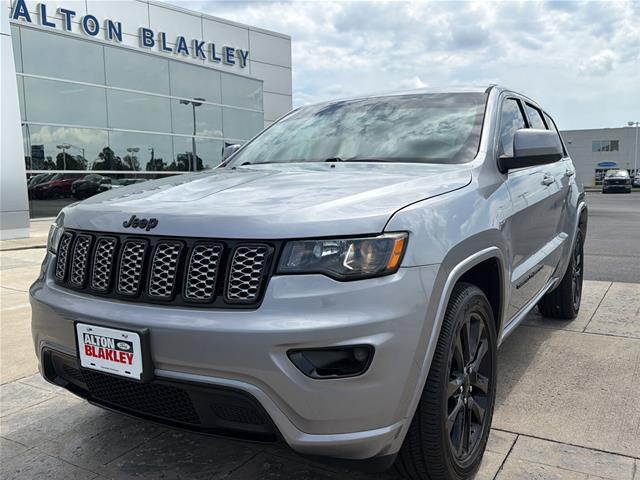 2018 Jeep Grand Cherokee Altitude 4x4 for sale in Somerset, KY