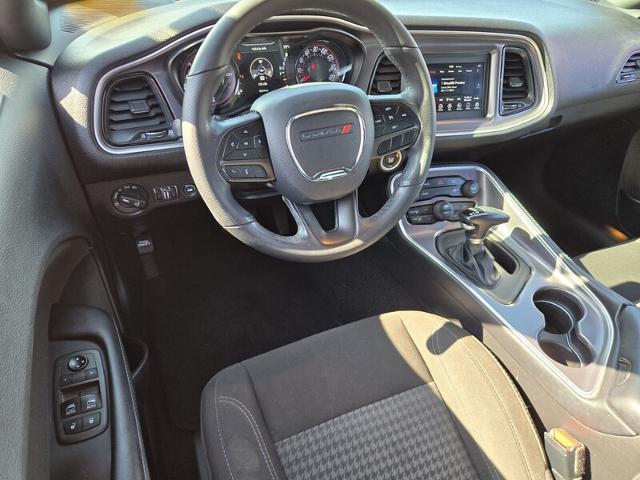 2021 Dodge Challenger SXT