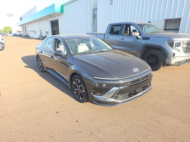 2025 Hyundai Sonata SEL for sale in Selma, CA