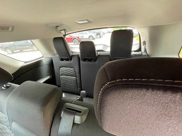2023 Nissan Pathfinder SV 4WD