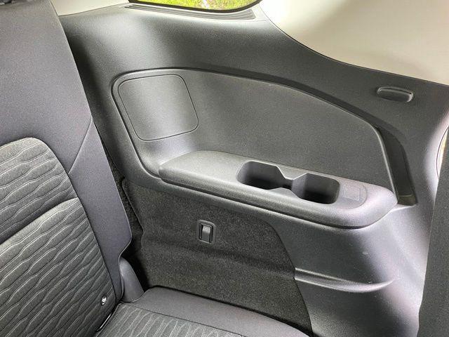 2023 Nissan Pathfinder SV 4WD