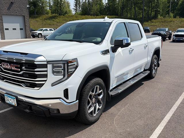 2025 GMC Sierra 1500 4WD Crew Cab Short Box SLT for sale in Cohasset, MN