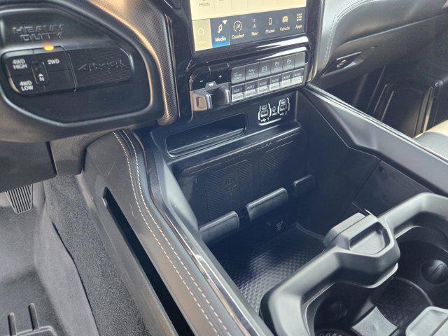 2022 Ram 3500 Limited Crew Cab 4x4 8' Box