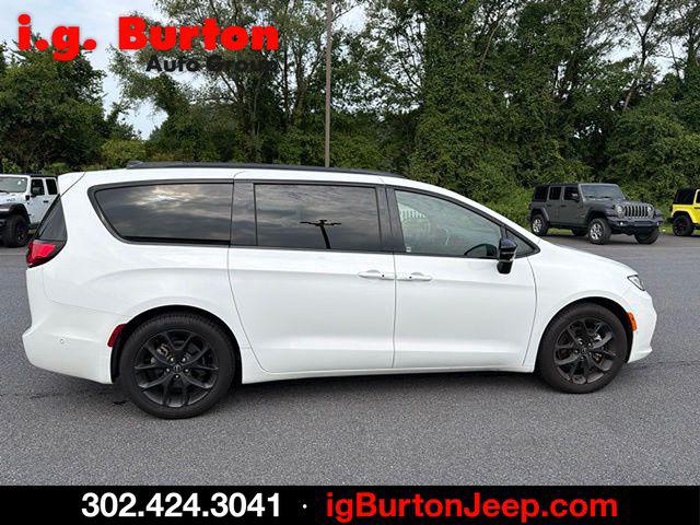 2025 Chrysler Pacifica Limited 2025 Chrysler Pacifica Limited