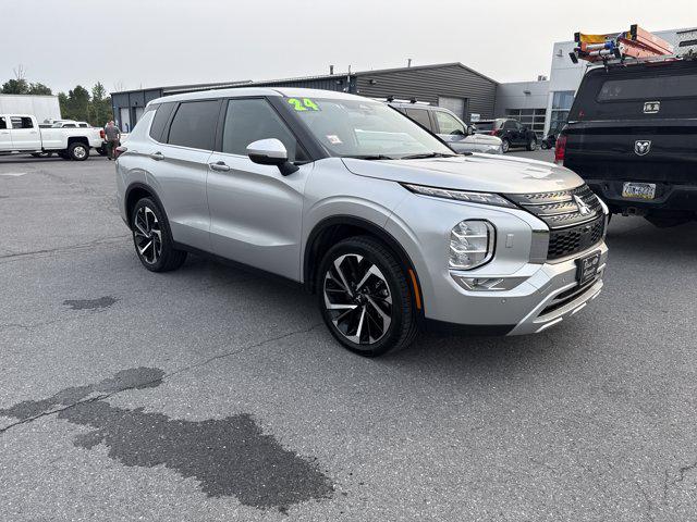 2024 Mitsubishi Outlander SE 2.5 S-AWC for sale in Lewisburg, PA