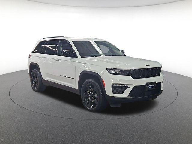 2023 Jeep Grand Cherokee Limited 4x4 2023 Jeep Grand Cherokee Limited 4x4
