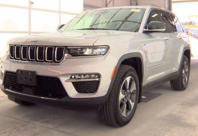 2022 Jeep Grand Cherokee 4xe Limited 4x4 2022 Jeep Grand Cherokee 4xe Limited 4x4