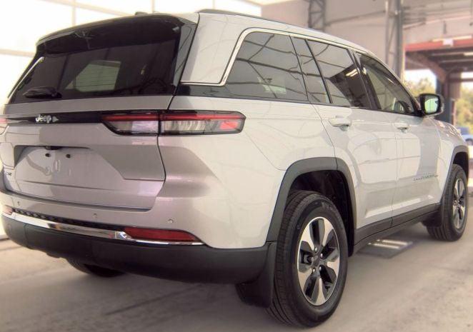 2022 Jeep Grand Cherokee 4xe Limited 4x4 2022 Jeep Grand Cherokee 4xe Limited 4x4