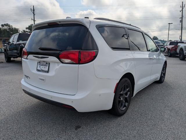 2020 Chrysler Pacifica Touring L Plus