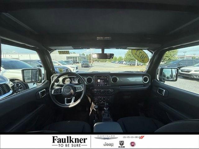2022 Jeep Wrangler Unlimited Sahara 4x4 2022 Jeep Wrangler Unlimited Sahara 4x4