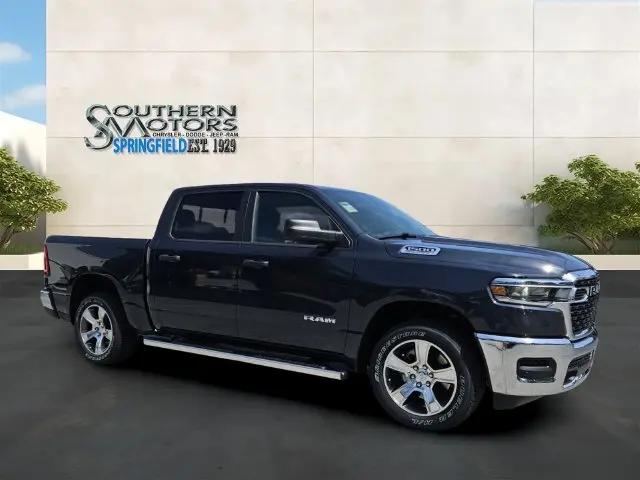 2026 Ram 1500 Tradesman Crew Cab 4x4 57 Box