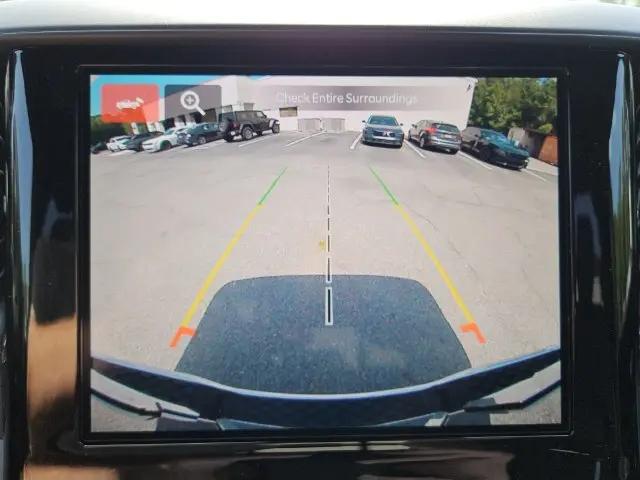 2026 Ram 1500 Tradesman Crew Cab 4x4 57 Box