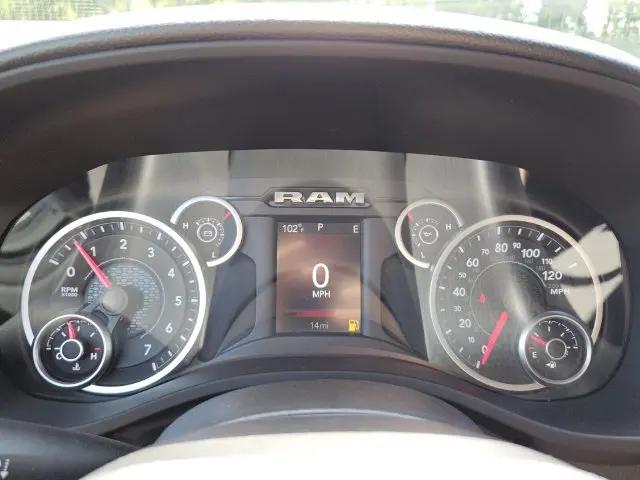 2026 Ram 1500 Tradesman Crew Cab 4x4 57 Box