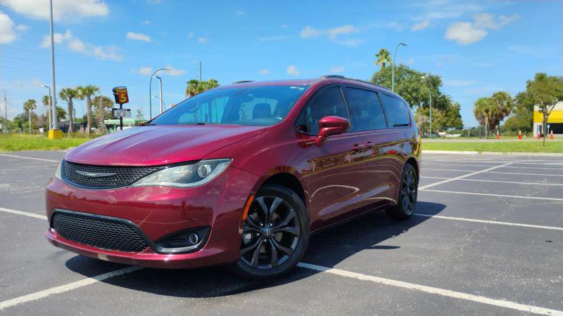 2019 Chrysler Pacifica Touring L Plus