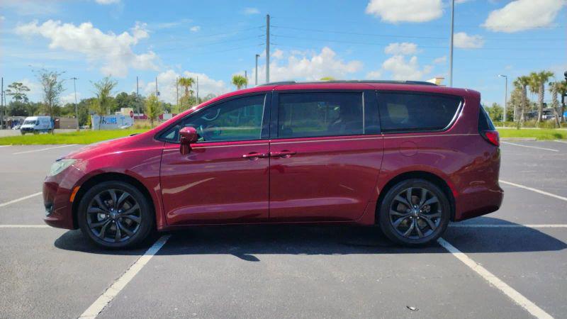 2019 Chrysler Pacifica Touring L Plus
