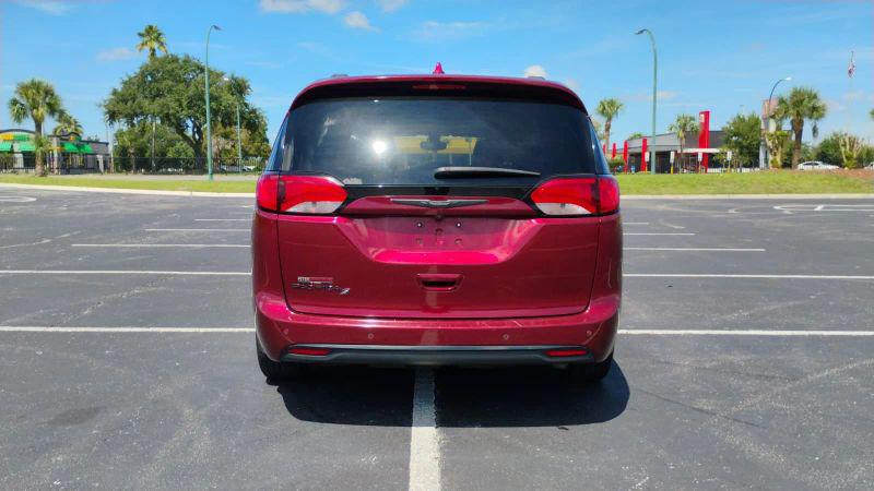2019 Chrysler Pacifica Touring L Plus