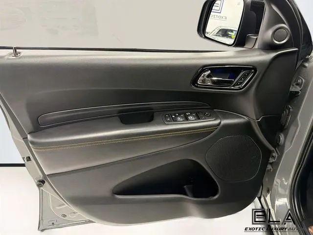 2022 Dodge Durango Orange Sport RWD