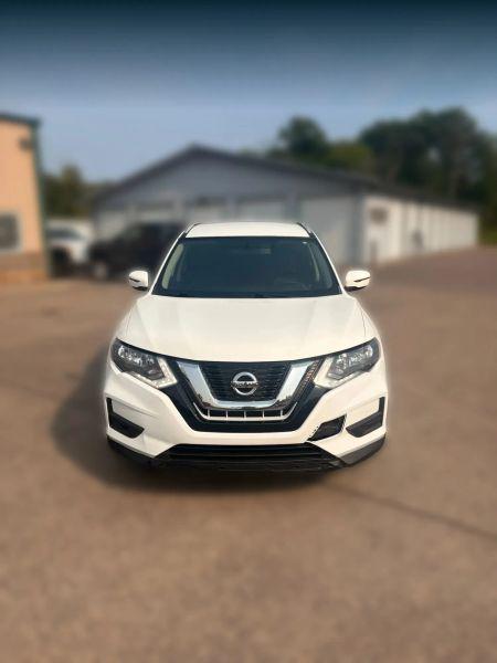 2017 Nissan Rogue SV for sale in Zimmerman, MN