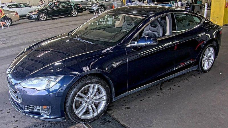 2013 Tesla Model S Base
