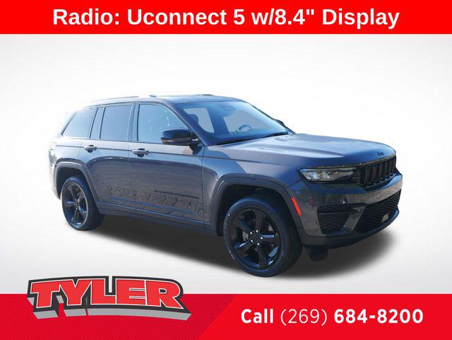2023 Jeep Grand Cherokee Altitude 4x4 for sale in Niles, MI