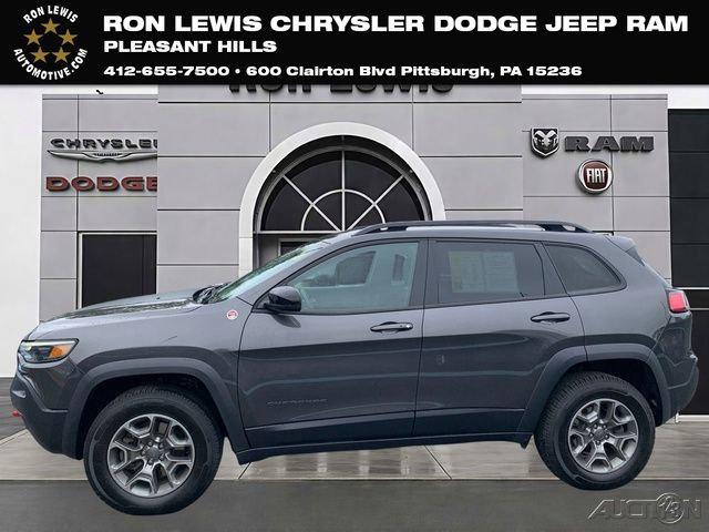 2022 Jeep Cherokee Trailhawk 4x4 2022 Jeep Cherokee Trailhawk 4x4