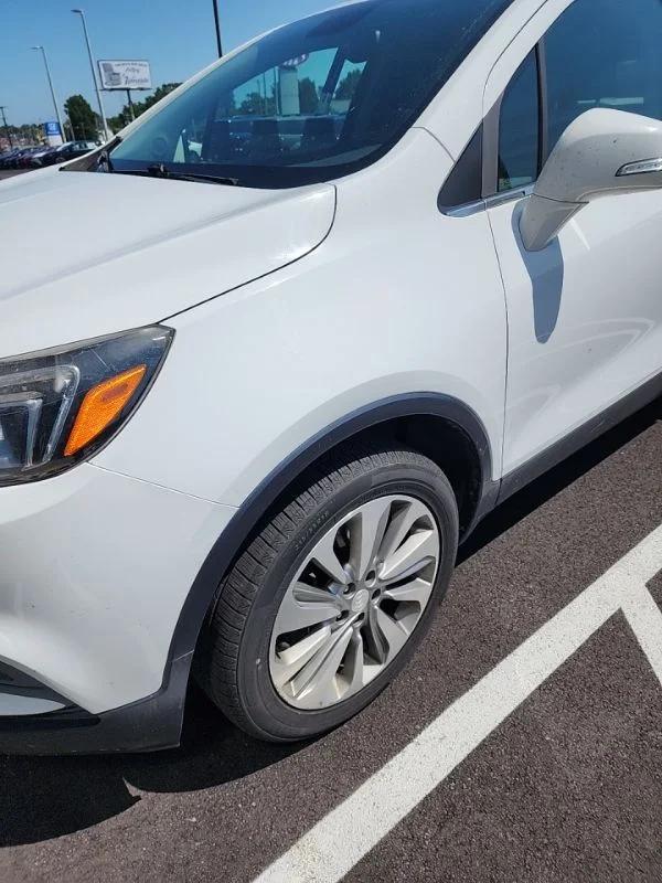 2017 Buick Encore Preferred 2017 Buick Encore Preferred