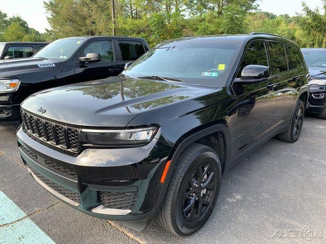 2024 Jeep Grand Cherokee L Altitude 4x4 2024 Jeep Grand Cherokee L Altitude 4x4