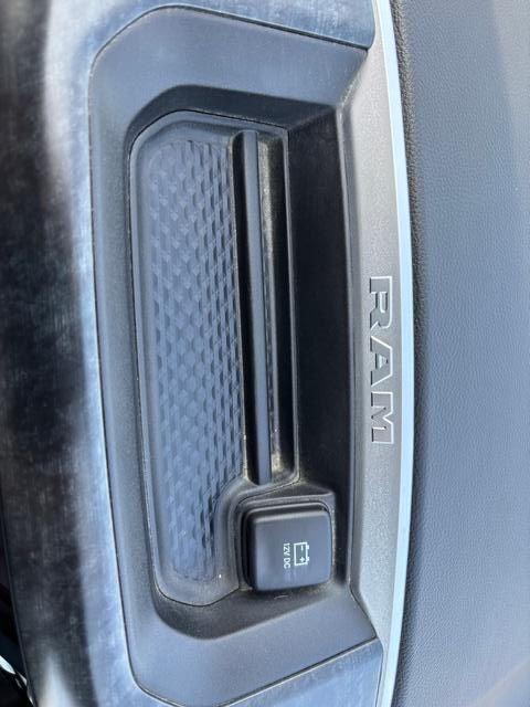 2021 Ram 1500 Big Horn Crew Cab 4x4 57 Box
