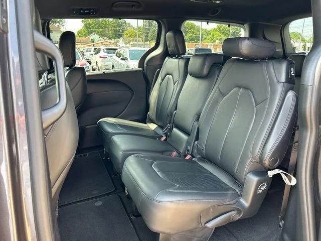 2020 Chrysler Pacifica 35th Anniversary Touring L
