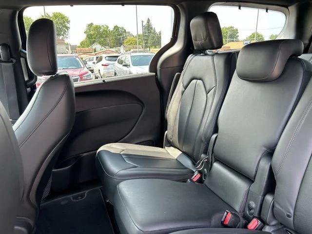 2020 Chrysler Pacifica 35th Anniversary Touring L
