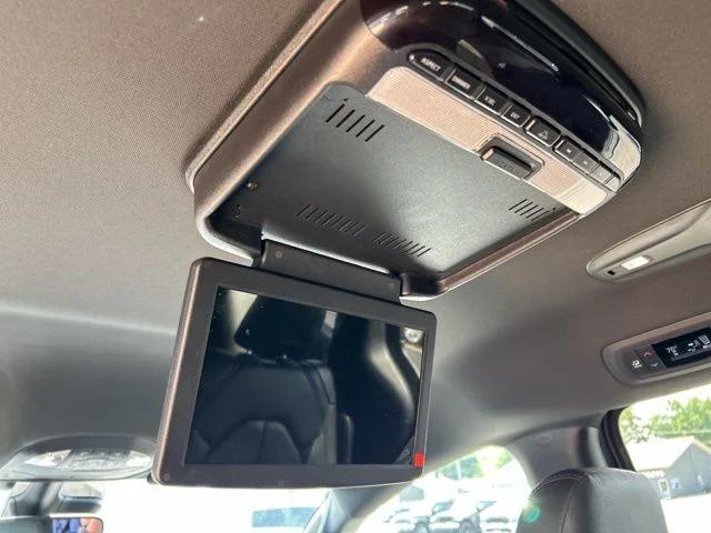 2020 Chrysler Pacifica 35th Anniversary Touring L